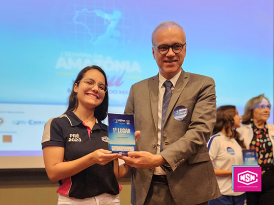 Estudante do Ensino Médio ganha 1º lugar em concurso de Redação realizado pela Marinha do Brasil